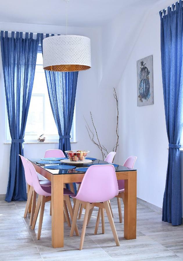 Chill&Sun Apartment Lukecin Exterior photo