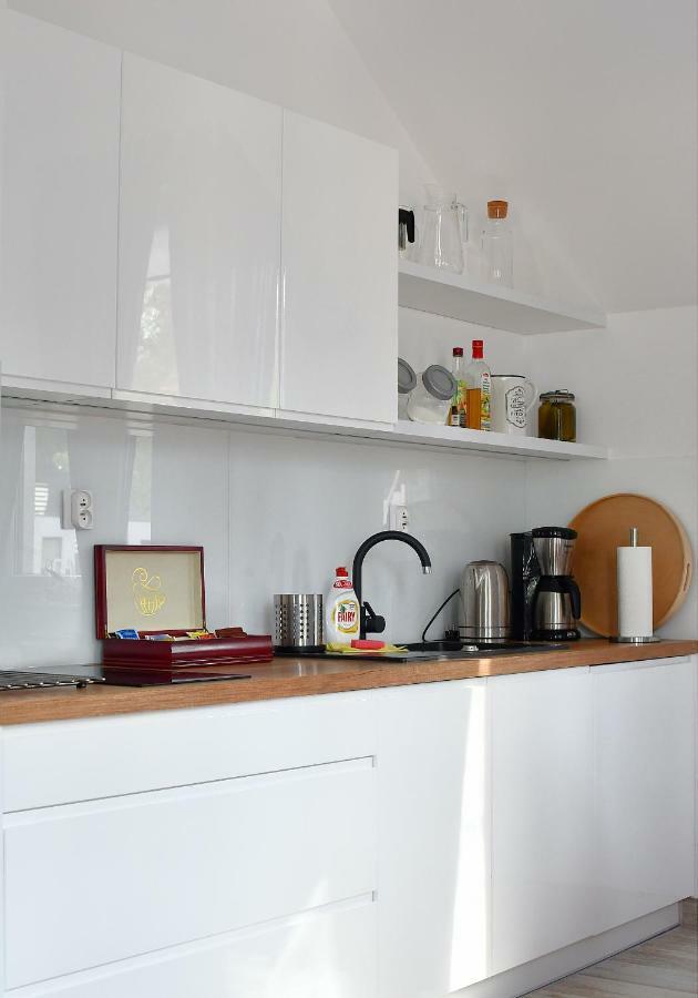 Chill&Sun Apartment Lukecin Exterior photo